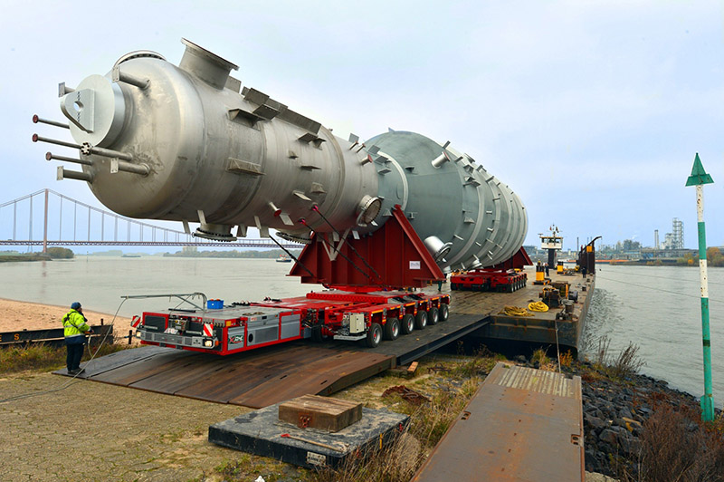 Self Propelled Modular Trailer