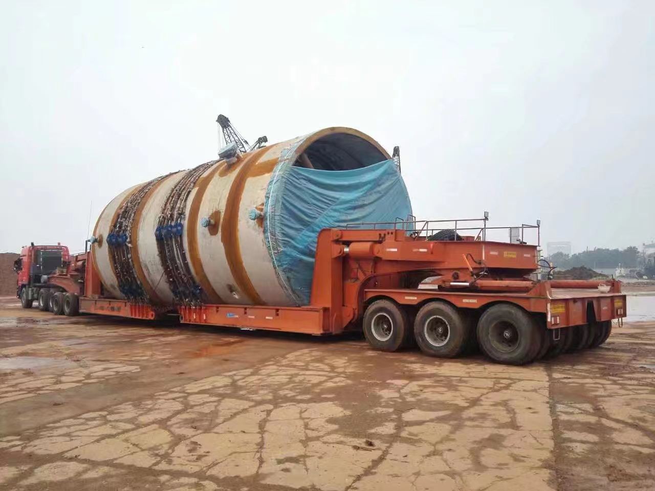Низкий полуприцеп с двойной гусиной шеей Double Gooseneck Low Semi-trailer