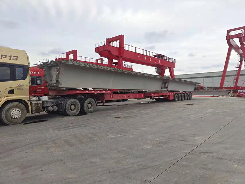 Лопасть ветряной турбины на прицепе Wind Turbine Blade On Trailer